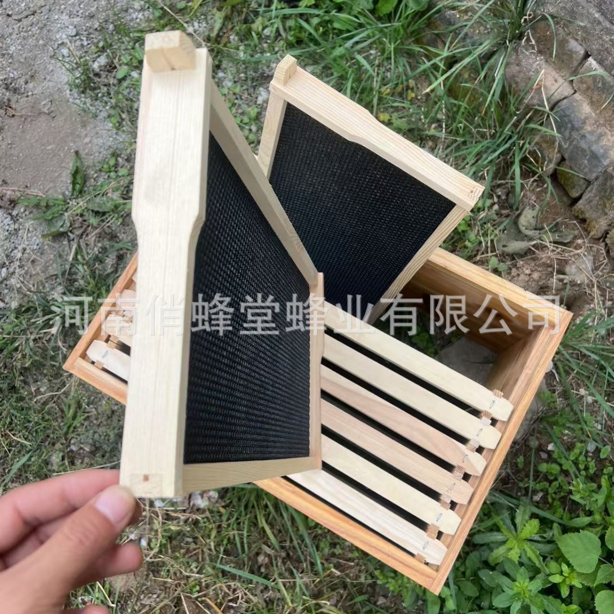 Beekeeping Tools First Class S - огляд і ціна Beehive Frame Wax